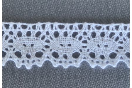 7/8" White Oblong Crochet Lace (Made in England)